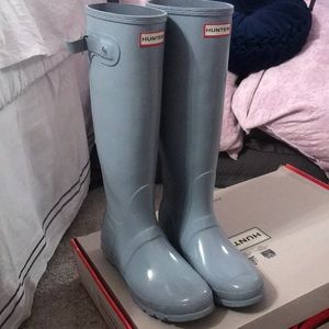 Tall Gloss Porcelain Blue Hunter Rain Boot